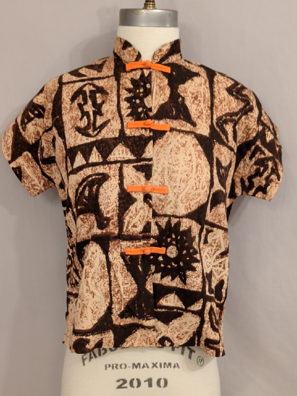 Vintage Hawaiian Brown & Tan Short Sleeve Shirt Mandarin Collar Native Print